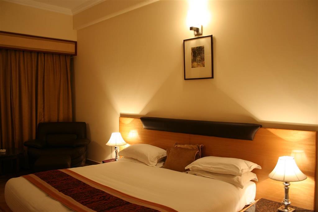 Golden Tulip Amritsar Hotel Værelse billede